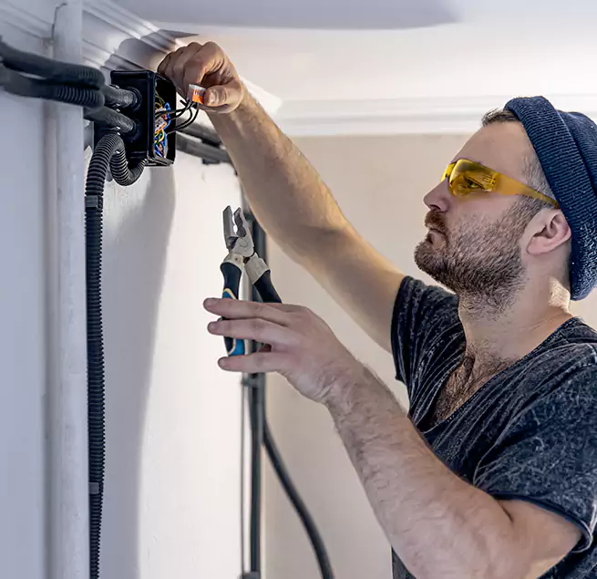 Why Wellington, FL Homeowners Choose Wellington Air Duct Cleaning Pro for HVAC UV Light Installation?